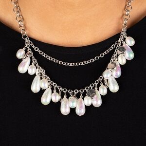 Paparazzi Interstellar Serenity White Necklace/Earrings Set